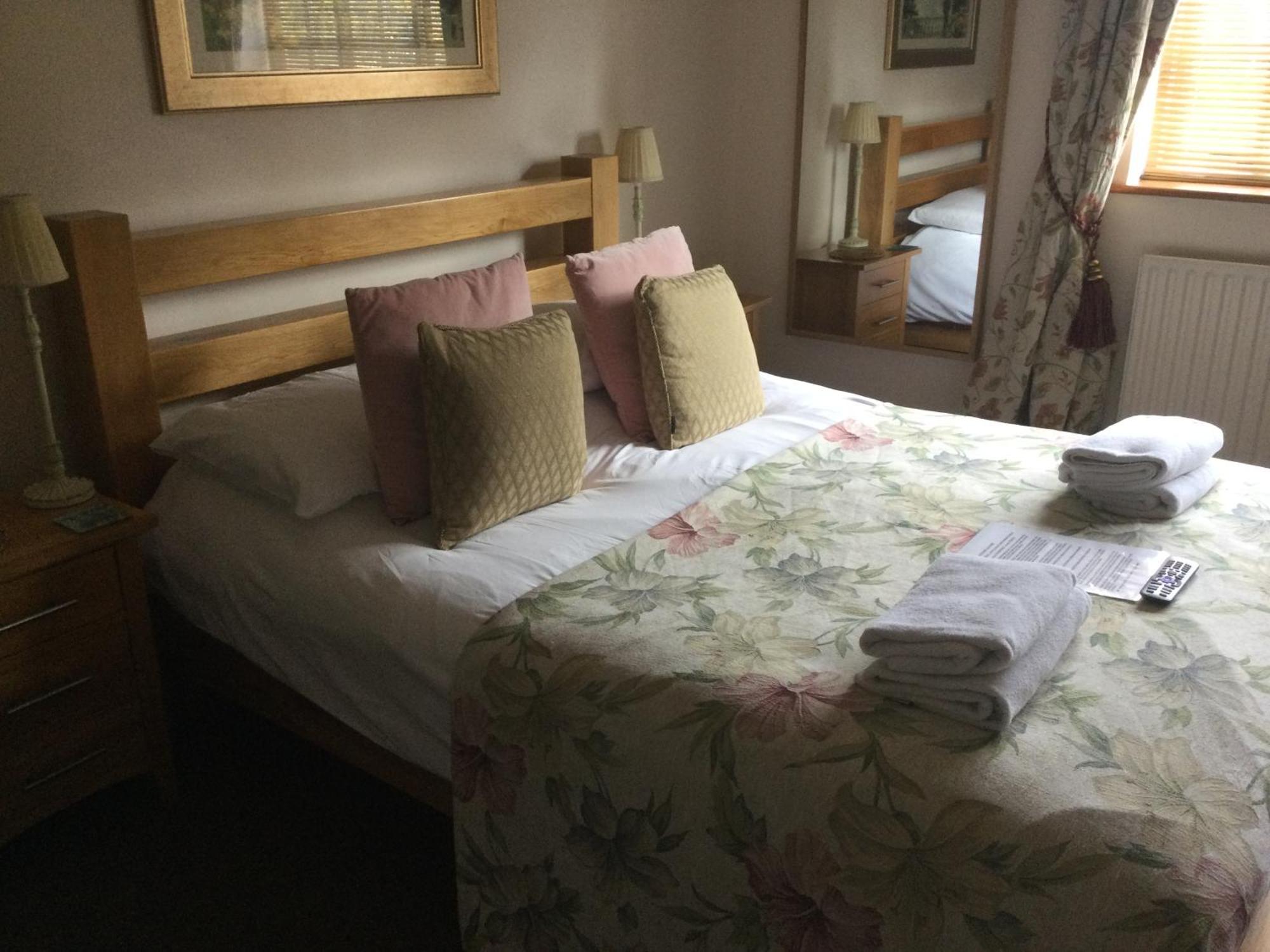 Auplands En-Suite Rooms Lymington Dış mekan fotoğraf